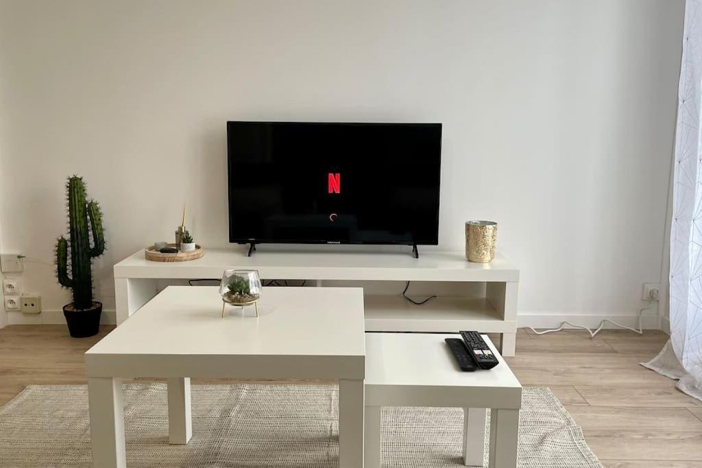 L'Esplanade - Super 3 Pieces Refait A Neuf - Reims Apartment Luaran gambar